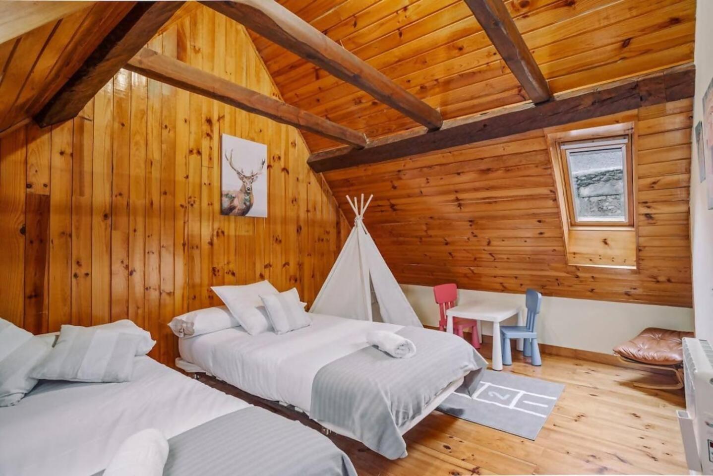 Casa Rural Arix Sallent De Gallego Ngoại thất bức ảnh